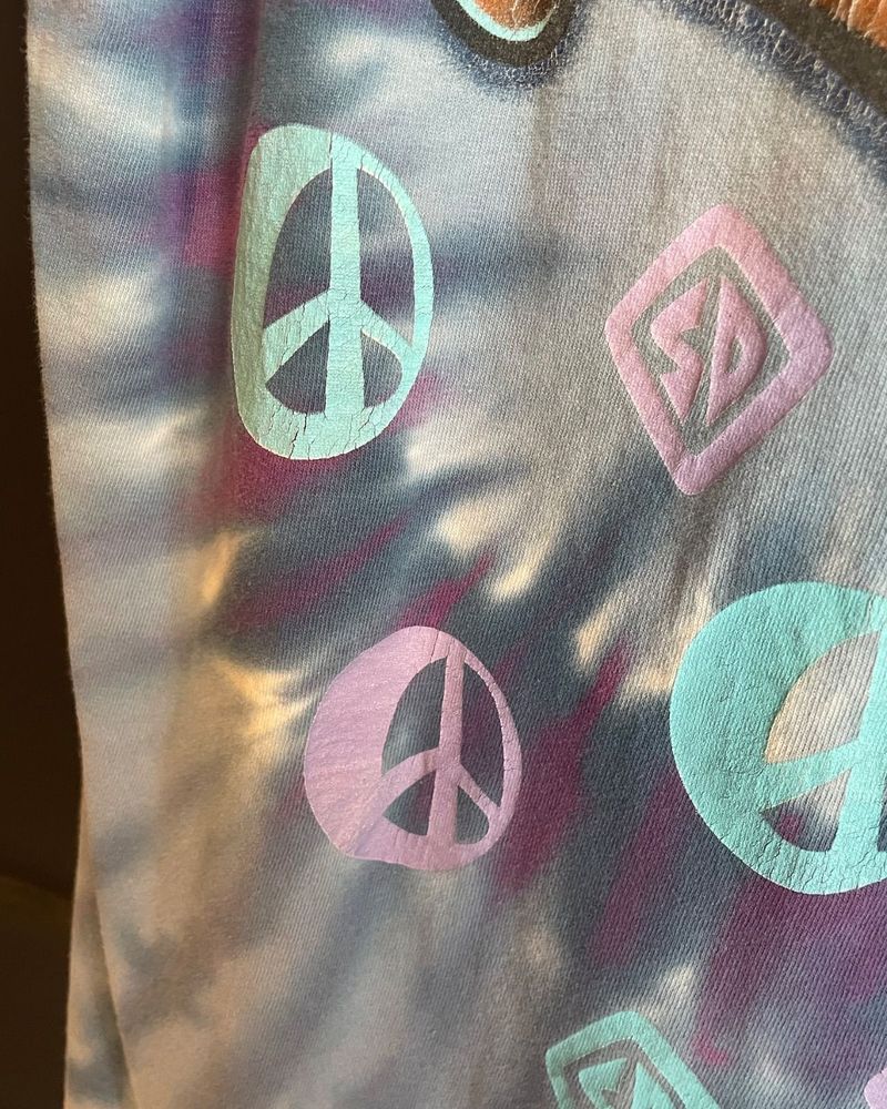 スクービー・ドゥー タイダイTシャツ ディテール
