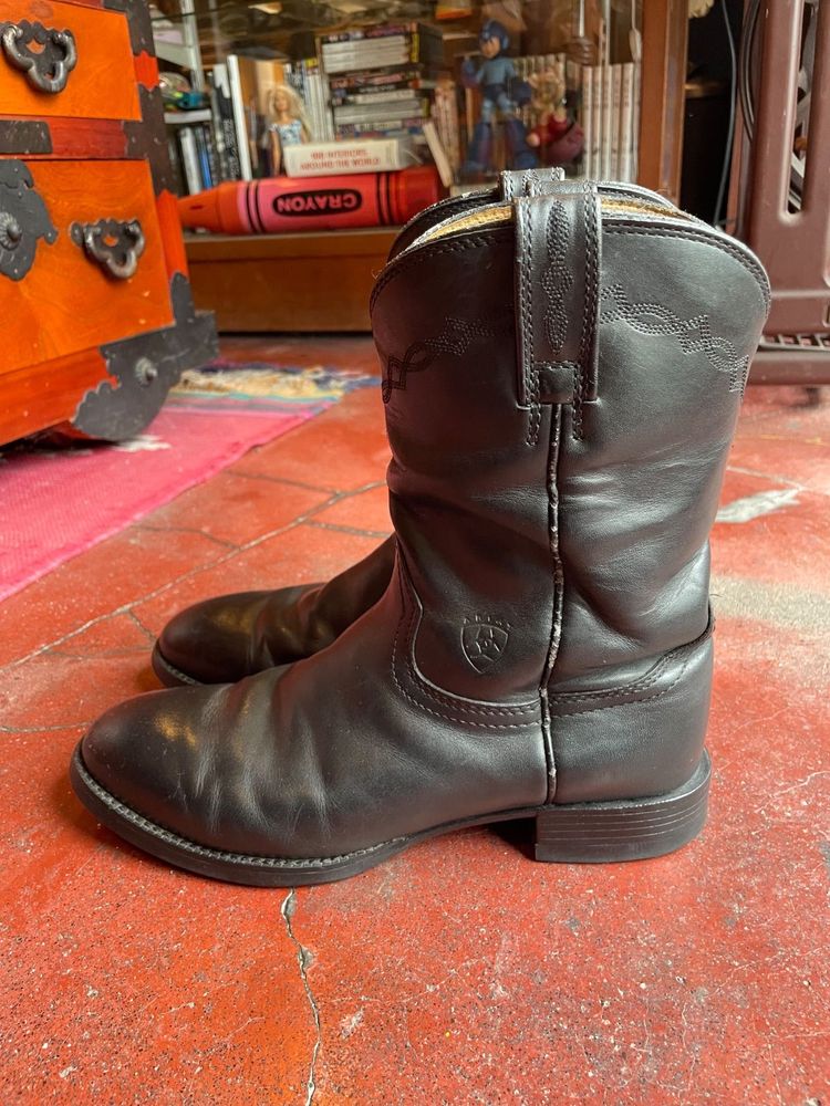 ARIAT ペコスブーツ ロゴ