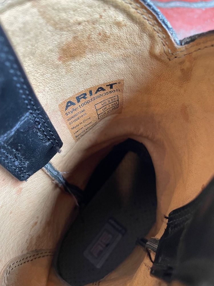 ARIAT ペコスブーツ ディテール
