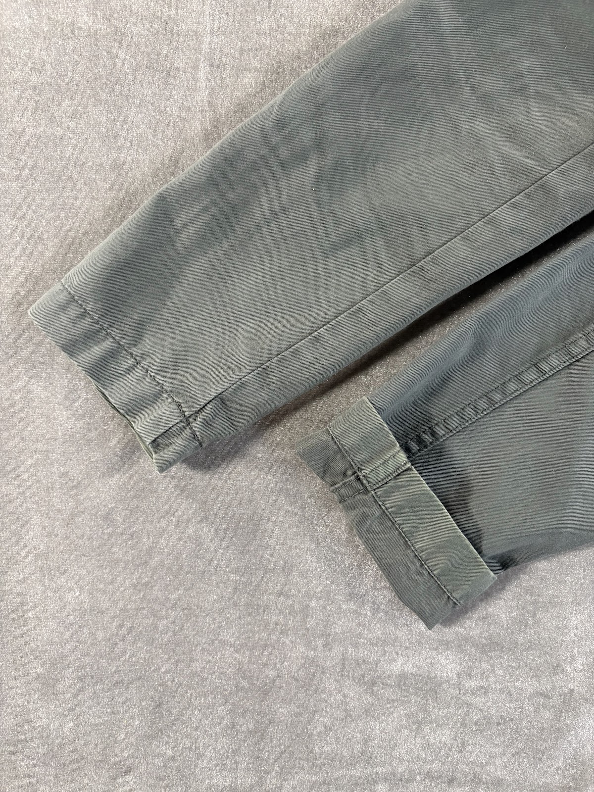 ZUCCA TRAVAIL フランス製 オリーブのジャケット 11
